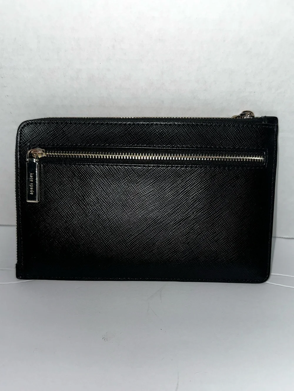 kate spade L zip wallet
